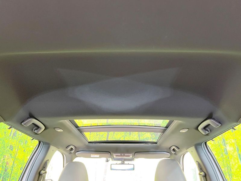 2022 Mitsubishi OUTLANDER PHEV 5LA-GN0W (UW-6aadfcc6ed64d)[26]