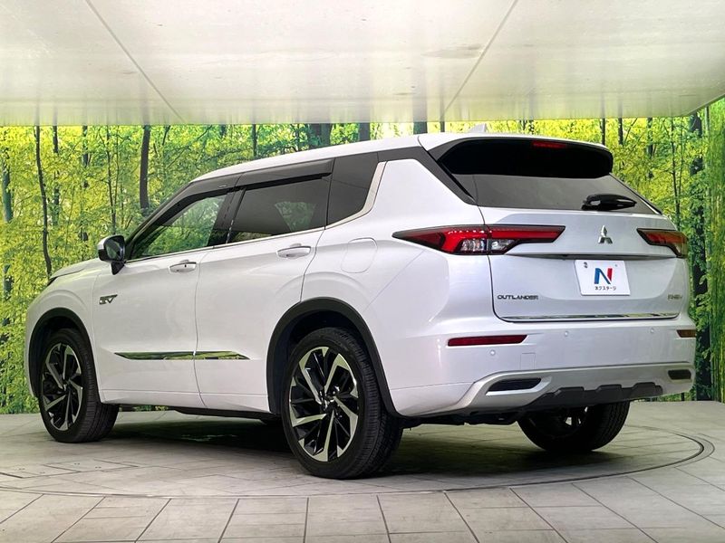 2022 Mitsubishi OUTLANDER PHEV 5LA-GN0W (UW-6aadfcc877133)[15]