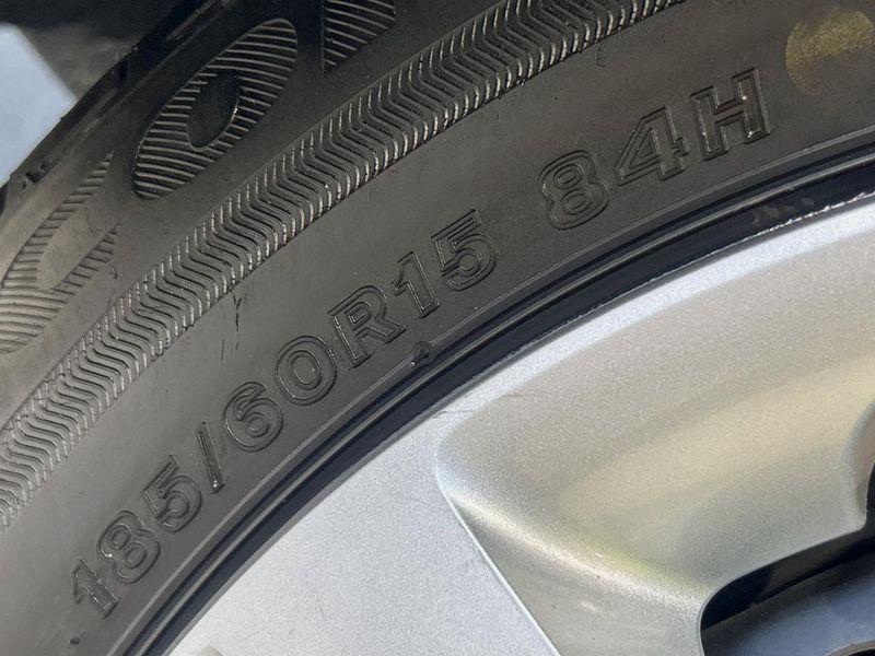 2021 Honda Fit 6AA-GR3 (UW-6aadfcd4c9cae)[9]