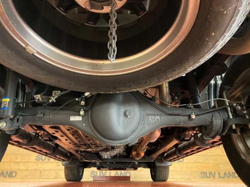 2023 Toyota Hilux 3DF-GUN125 (UW-6aadfce970121)[21]