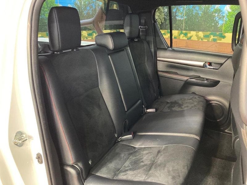 2023 Toyota Hilux 3DF-GUN125 (UW-6aadfce970121)[26]