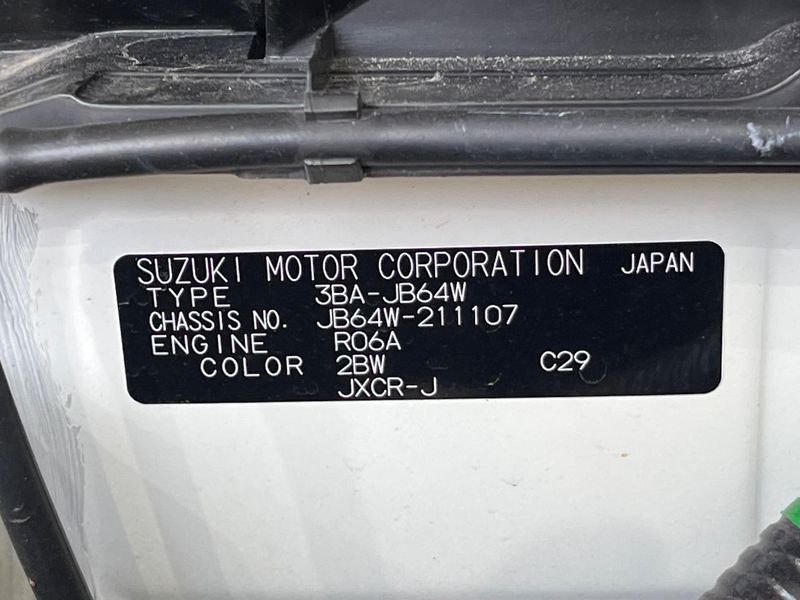 2021 Suzuki Jimny 3BA-JB64W (UW-6aadfd1e52125)[1]