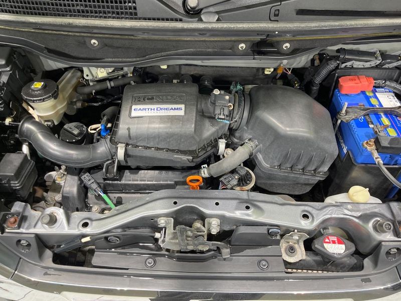 2015 Honda N-BOX CUSTOM DBA-JF2 (UW-6aadfd3f6938b)[5]