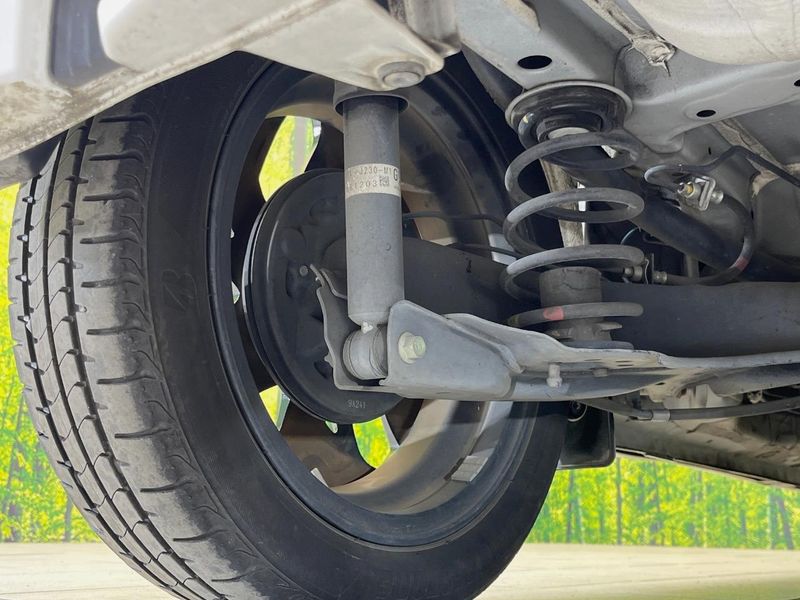 2019 Honda N-BOX CUSTOM DBA-JF3 (UW-6aadfd506f81a)[26]
