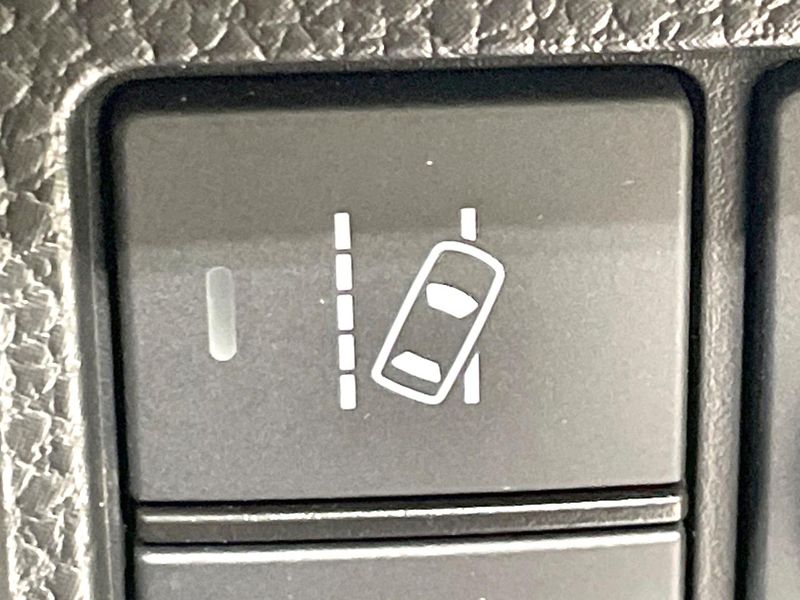 2023 Honda N-BOX CUSTOM 6BA-JF3 (UW-6aadfd576a872)[16]