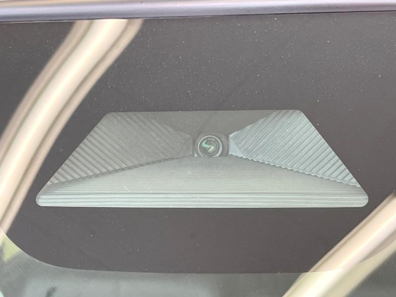 2023 Honda N-BOX CUSTOM 6BA-JF5 (UW-6aadfd73b369c)[5]