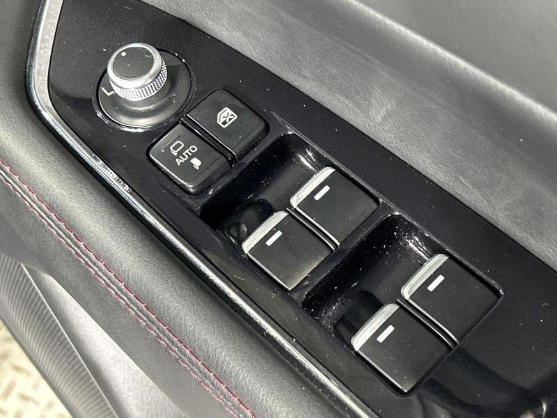 2021 Mazda CX-8 6BA-KG5P (UW-6aadfda544bd1)[19]