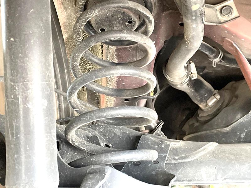 2015 Daihatsu Cast DBA-LA250S (UW-6aadfdc4144a8)[28]