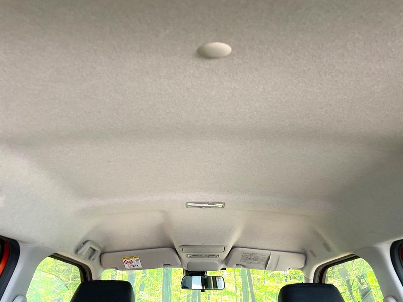 2015 Daihatsu Cast DBA-LA250S (UW-6aadfdc4144a8)[24]