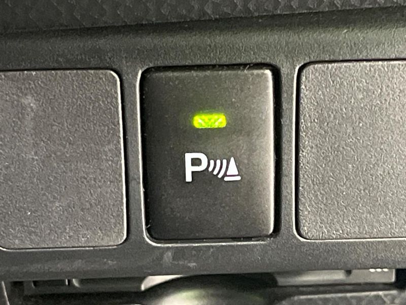 2020 Daihatsu Toll 5BA-M900S (UW-6aadfe2343030)[27]