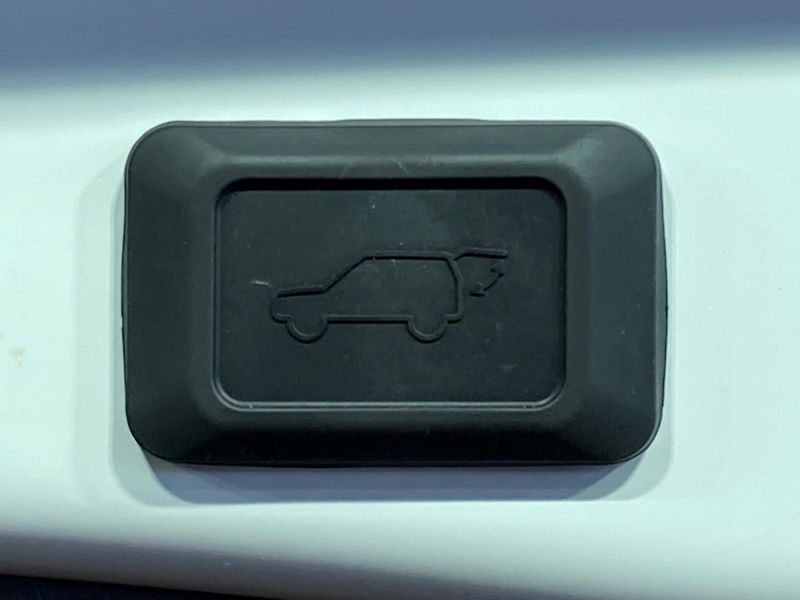 2025 Toyota RAV4 6BA-MXAA54 (UW-6aadfea4d5c2c)[28]
