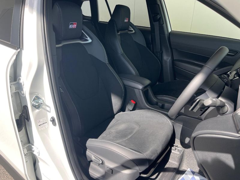2026 Toyota Corolla Cross 6AA-MXGH15 (UW-6aadfea68f995)[15]