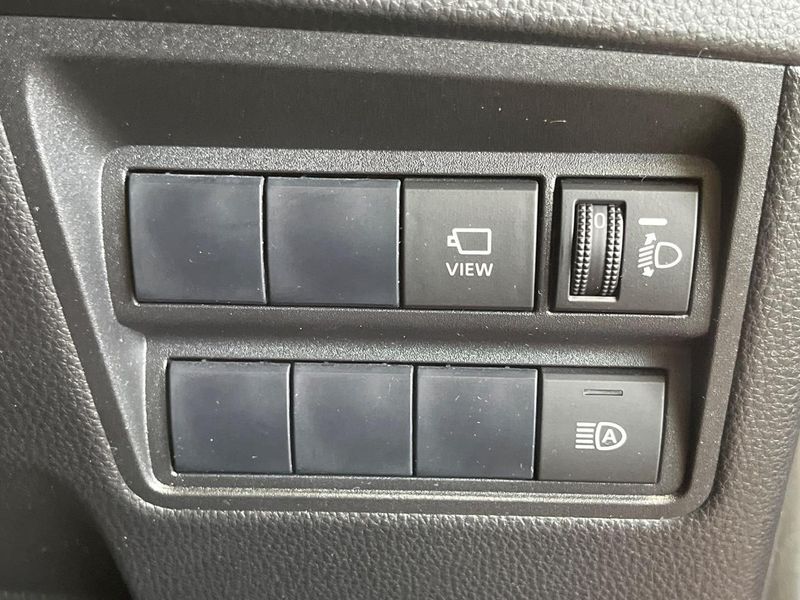 2021 Toyota Yaris Cross 5BA-MXPB10 (UW-6aadfea8e7825)[22]