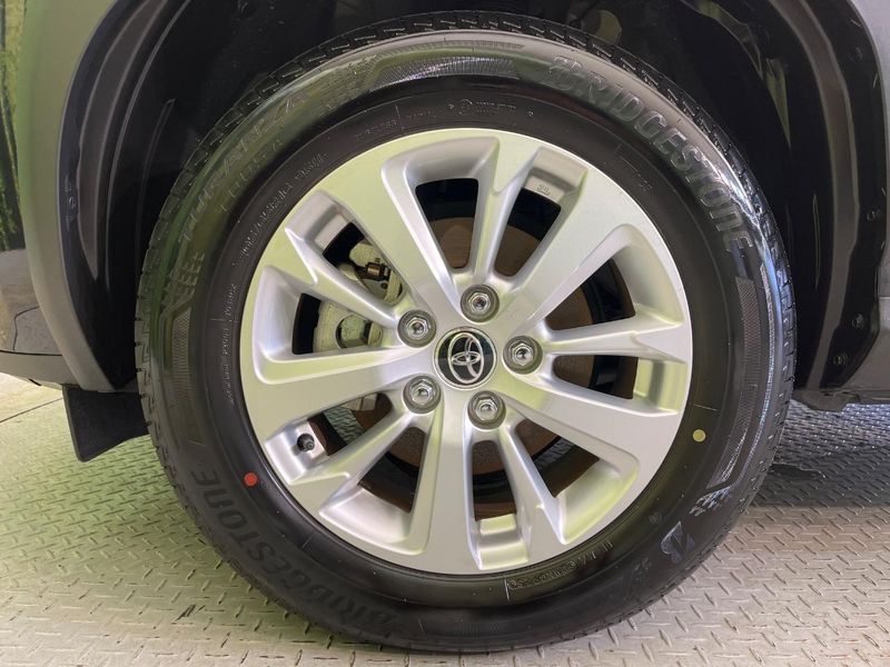 2025 Toyota Yaris Cross 5BA-MXPB10 (UW-6aadfeaaaae9d)[21]