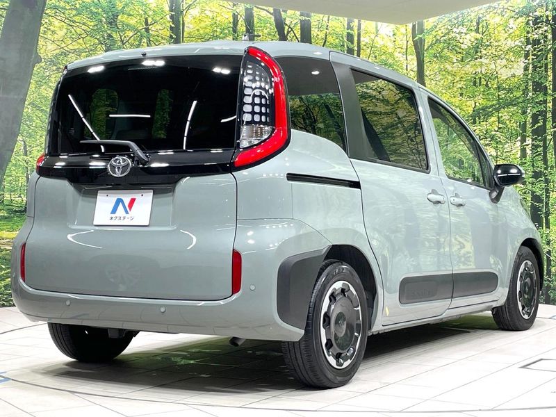 2023 Toyota Sienta 5BA-MXPC10G (UW-6aadfeab8cec8)[11]
