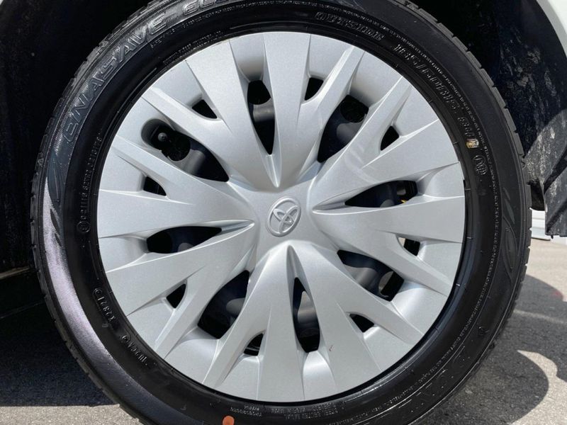 2021 Toyota Yaris 6AA-MXPH10 (UW-6aadfeaf2ca6e)[15]
