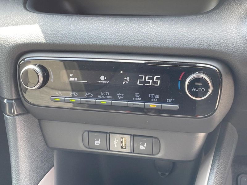 2021 Toyota Yaris 6AA-MXPH10 (UW-6aadfeaf2ca6e)[29]