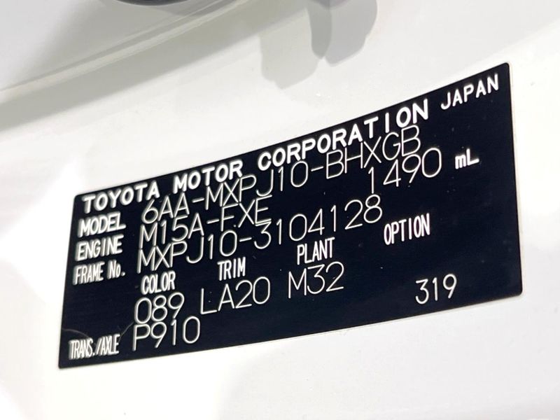 2023 Toyota Yaris Cross 6AA-MXPJ10 (UW-6aadfeb851c44)[1]