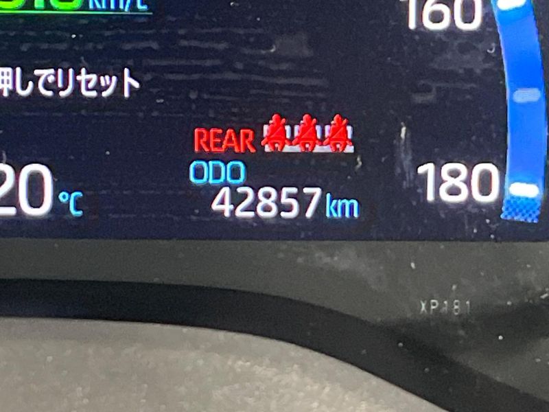 2022 Toyota Yaris Cross 6AA-MXPJ15 (UW-6aadfebd85e48)[2]
