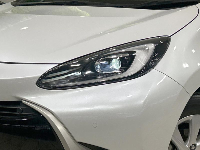 2023 Toyota Aqua 6AA-MXPK11 (UW-6aadfec16375d)[12]