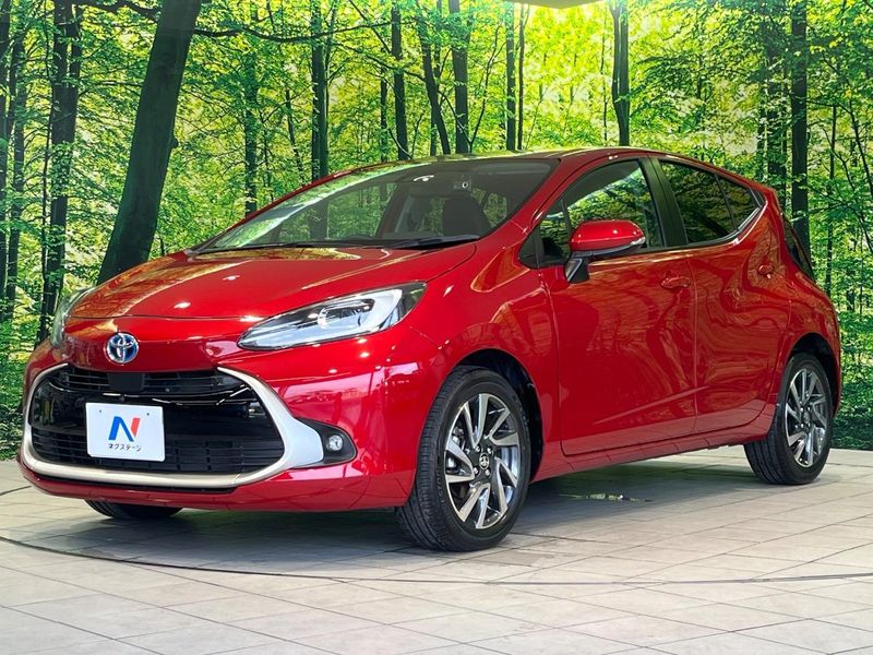 2023 Toyota Aqua 6AA-MXPK11 (UW-6aadfec23c7a2)[17]