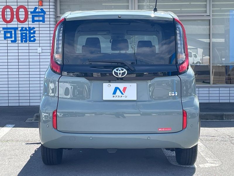 2022 Toyota Sienta 6AA-MXPL10G (UW-6aadfec772350)[6]