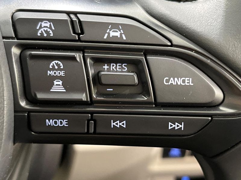 2024 Toyota Sienta 6AA-MXPL15G (UW-6aadfed103c9b)[27]