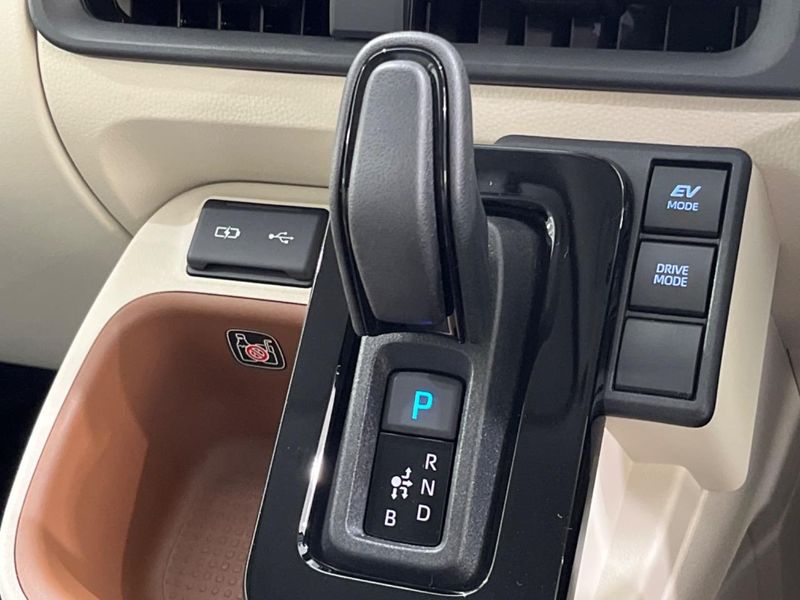 2024 Toyota Sienta 6AA-MXPL15G (UW-6aadfed103c9b)[17]