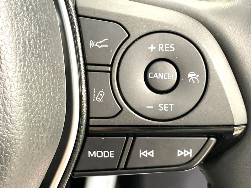 2021 Toyota Harrier 6BA-MXUA80 (UW-6aadfed720abc)[18]