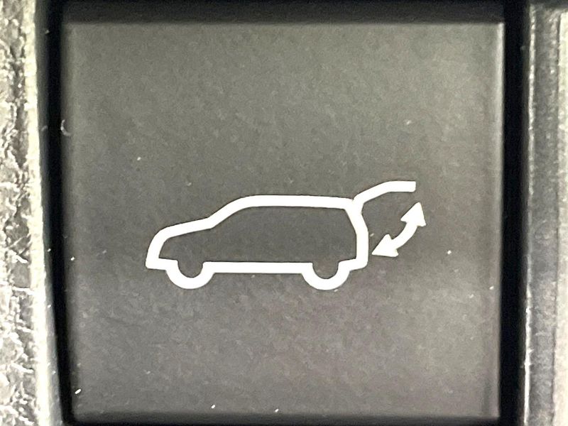 2021 Toyota Harrier 6BA-MXUA80 (UW-6aadfed720abc)[12]