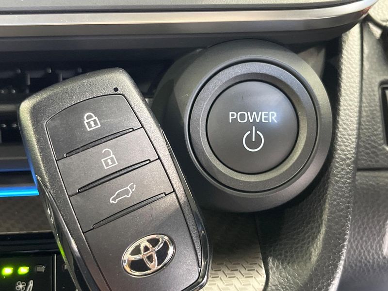 2023 Toyota Prius 6LA-MXWH61 (UW-6aadfee90884c)[27]