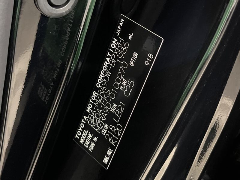 2024 Toyota Voxy 6BA-MZRA90W (UW-6aadfef479a91)[1]