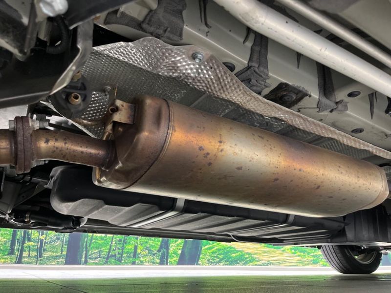2024 Toyota Voxy 6BA-MZRA90W (UW-6aadfef479a91)[11]