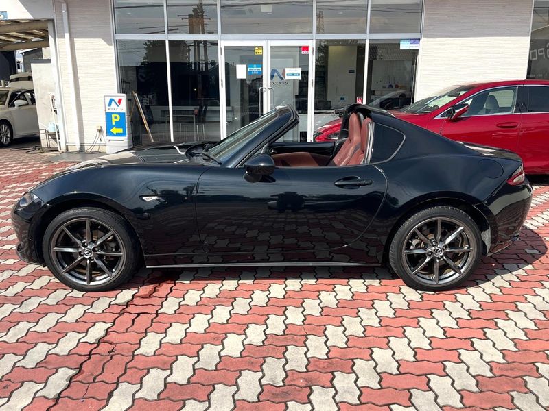 2017 Mazda Roadster RF DBA-NDERC (UW-6aadfefae2a17)[18]
