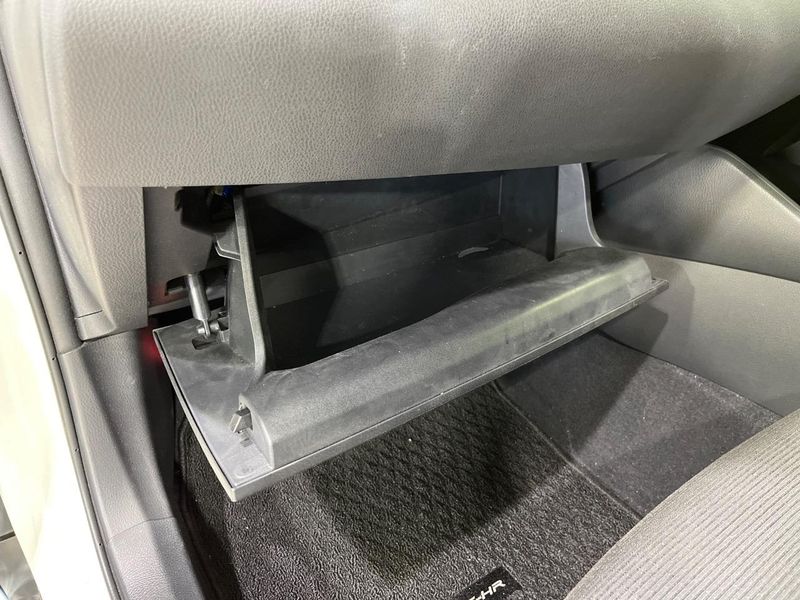 2018 Toyota C-HR DBA-NGX50 (UW-6aadfefc5a8e1)[24]