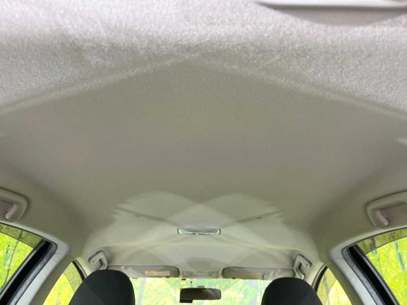 2015 Toyota Aqua DAA-NHP10 (UW-6aadff0837f97)[9]