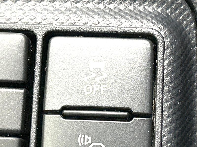 2016 Toyota Aqua DAA-NHP10 (UW-6aadff0938f3d)[26]