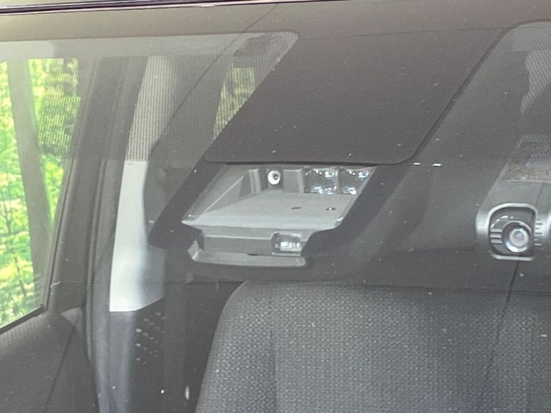 2019 Toyota Sienta DBA-NSP170G (UW-6aadff1c69a7c)[12]
