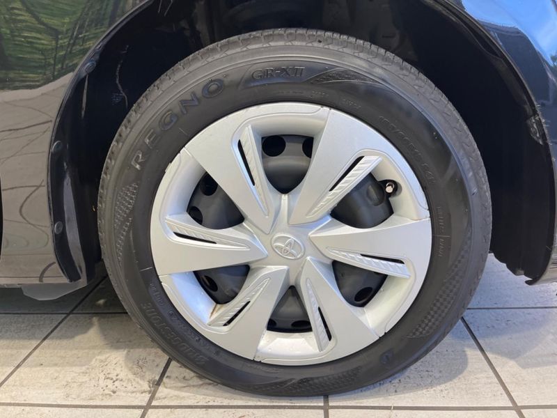 2019 Toyota Sienta DBA-NSP170G (UW-6aadff1c69a7c)[22]