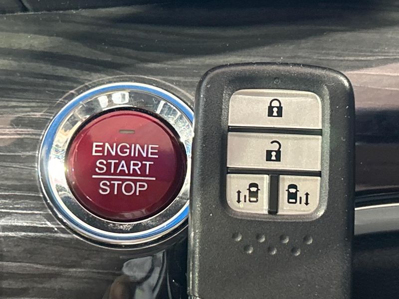2014 Honda Odyssey DBA-RC1 (UW-6aadff2889ac9)[28]