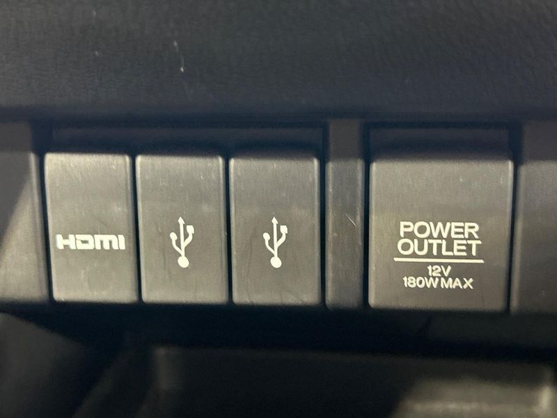 2014 Honda Odyssey DBA-RC1 (UW-6aadff2889ac9)[29]