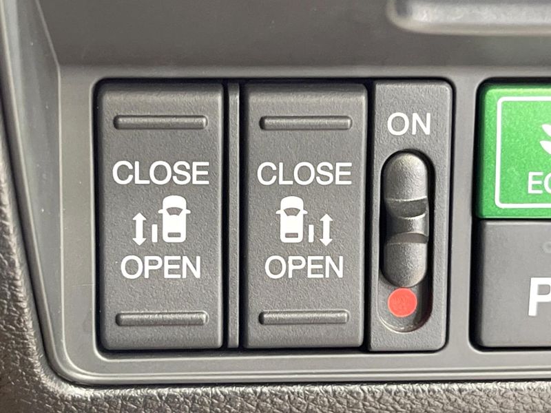 2020 Honda Odyssey Hybrid 6AA-RC4 (UW-6aadff2c9b7f0)[12]