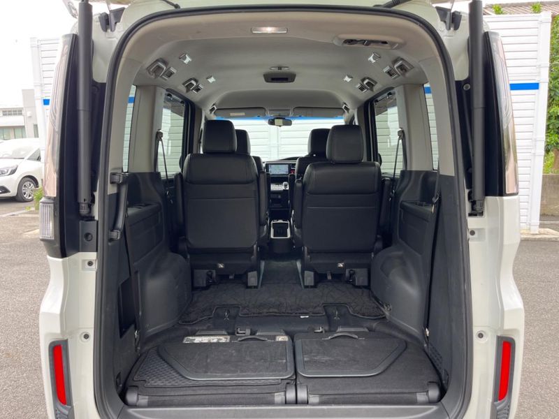 2018 Honda Stepwgn Spada 6AA-RP5 (UW-6aadff31e8e71)[28]