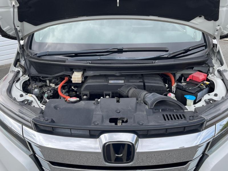 2018 Honda Stepwgn Spada 6AA-RP5 (UW-6aadff31e8e71)[4]