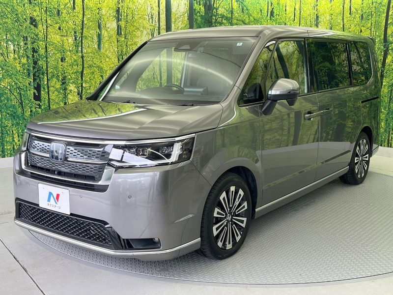 2022 Honda Step Wagon 6AA-RP8 (UW-6aadff34e4985)[12]