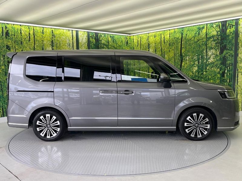 2022 Honda Step Wagon 6AA-RP8 (UW-6aadff34e4985)[7]