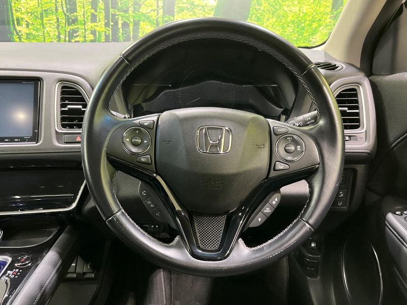 2016 Honda Vezel DAA-RU3 (UW-6aadff3adb1f1)[24]