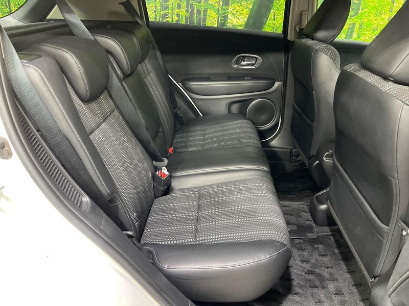 2016 Honda Vezel DAA-RU3 (UW-6aadff3adb1f1)[16]