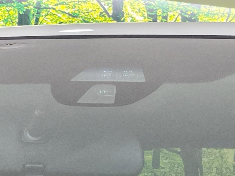 2014 Honda Vezel DAA-RU4 (UW-6aadff3e2a8cc)[28]