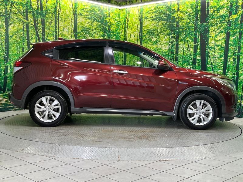 2014 Honda Vezel DAA-RU4 (UW-6aadff3e47502)[7]